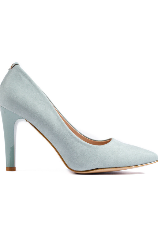 Chaussures à talons hauts avec un... Chaussures à talons hauts avec un...