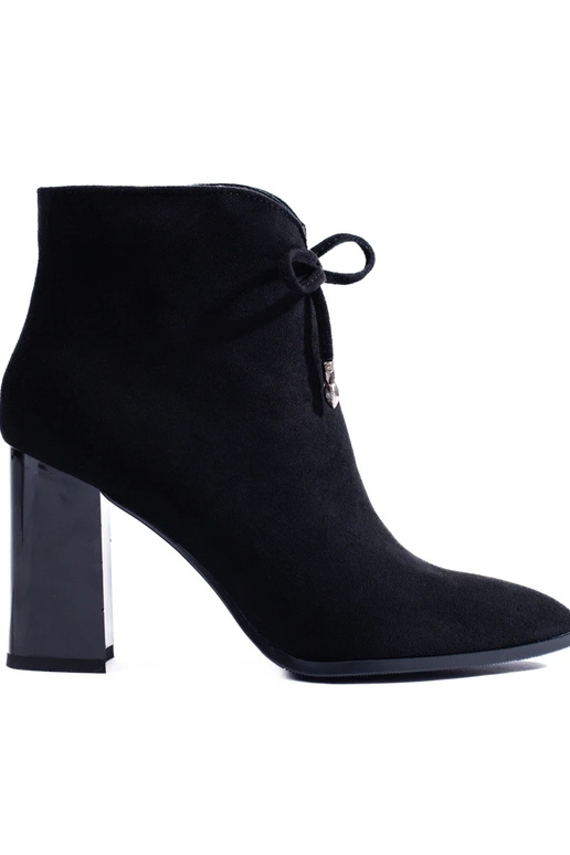 Bottes pour femmes sur un poteau haut Bottes pour femmes sur un poteau haut