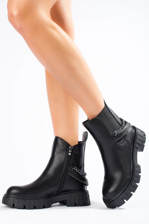 Chaussures pour femmes avec chaîne en... Chaussures pour femmes avec chaîne en...