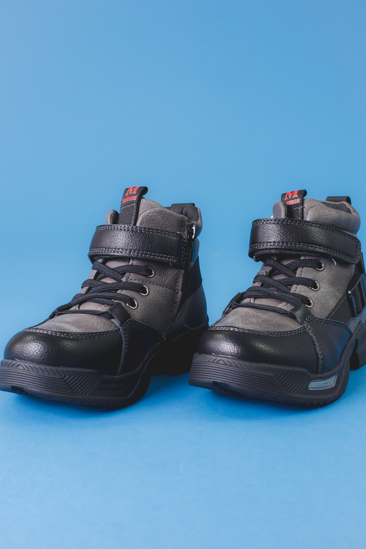 Bottes pour garçons de couleur grise Bottes pour garçons de couleur grise