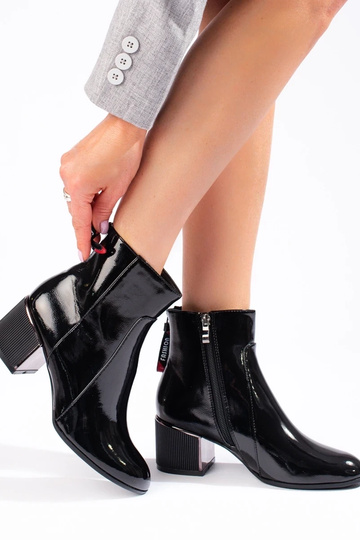 chaussures pour femmes... 2