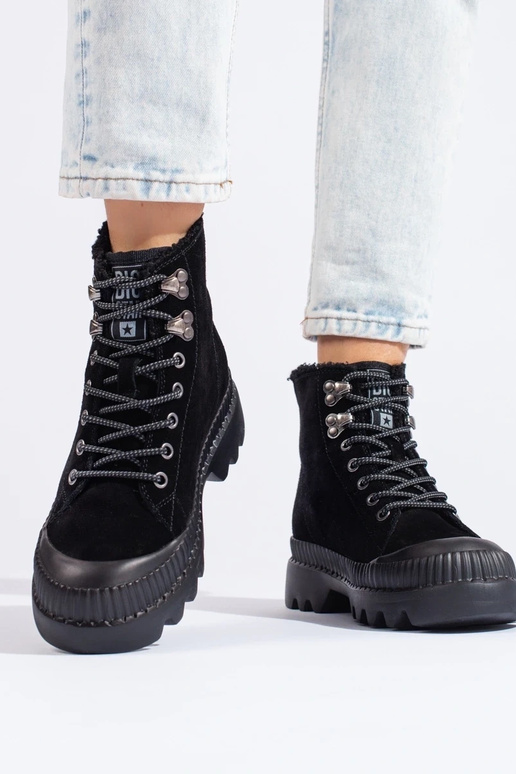 bottes noires avec plateforme BIG... bottes noires avec plateforme BIG...