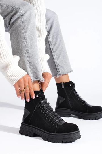bottes noires en cuir naturel 2