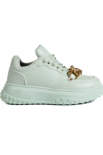 Chaussures modèle Sneakers...