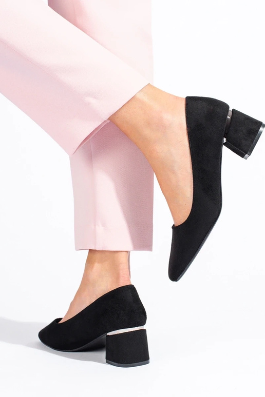 Chaussures à talons Vinceza talon bas... Chaussures à talons Vinceza talon bas...