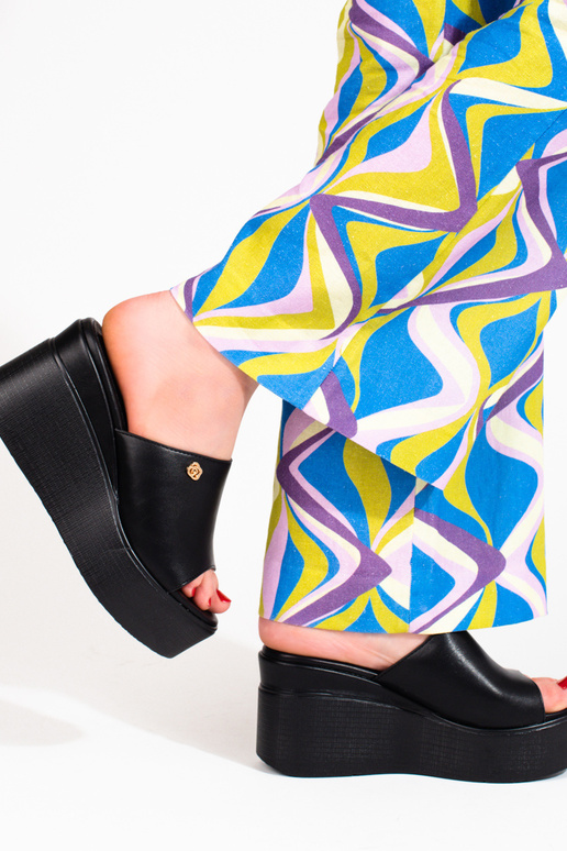 Chaussons couleur noir