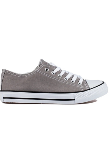 Chaussures grises modèle...