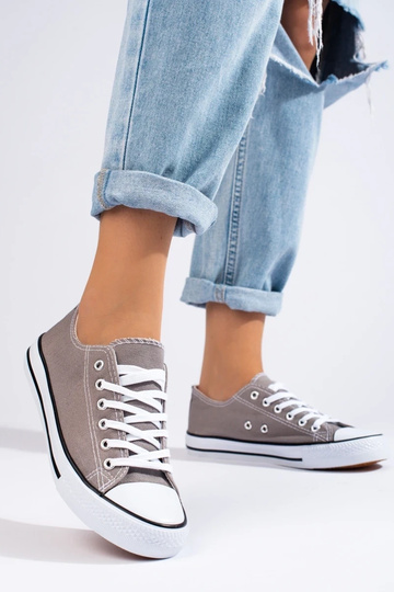 Chaussures grises modèle... 2