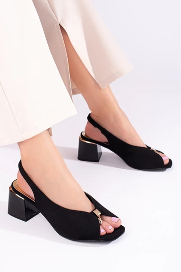 Sandales à talons en daim... 2