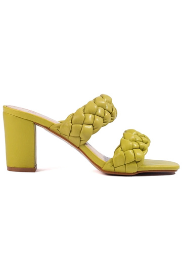 sandales tressées vertes...