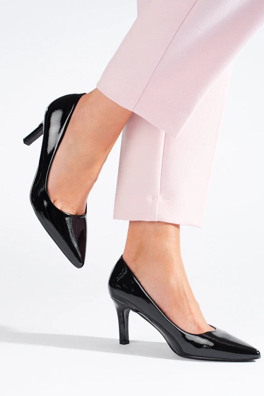 Talons hauts modèle classique...