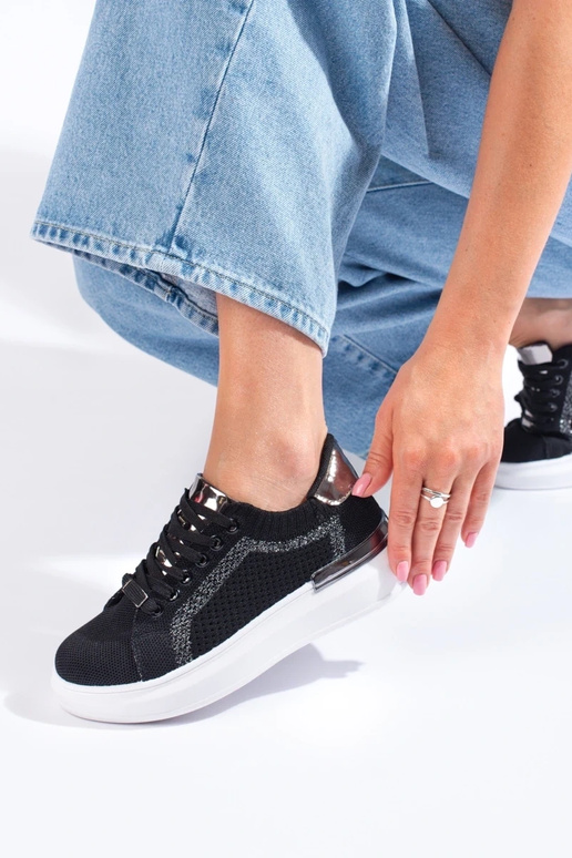 chaussures en textile avec plateforme... chaussures en textile avec plateforme...