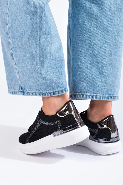 chaussures en textile avec plateforme... chaussures en textile avec plateforme...