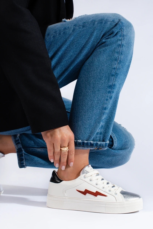 Baskets femme modèle classique... Baskets femme modèle classique...