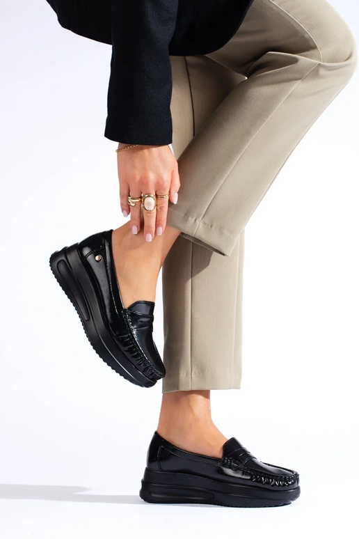 mocassins noirs effet verni avec...
