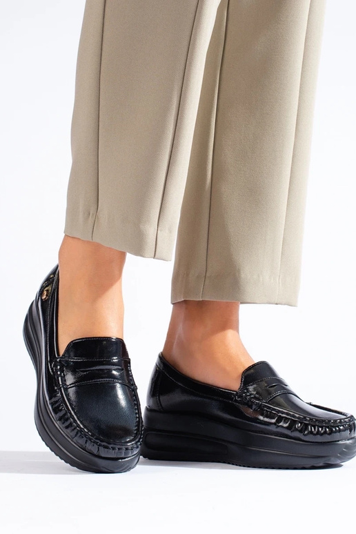 mocassins noirs effet verni avec...