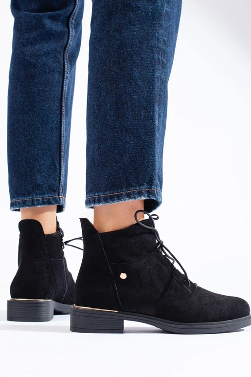 Chaussures en daim pour femme de... Chaussures en daim pour femme de...