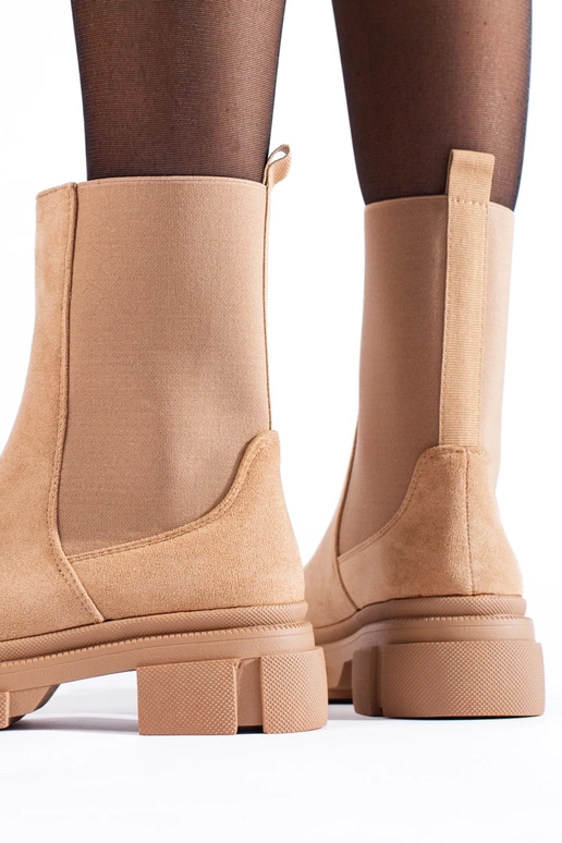 Boots Chaussures femme en daim beige Boots Chaussures femme en daim beige