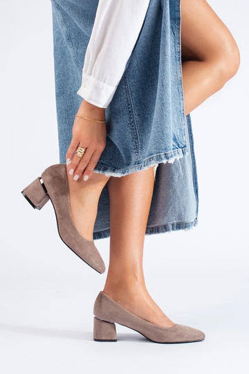 Talons bas en daim couleur... 2