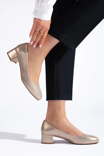 Chaussures à talons hauts 2