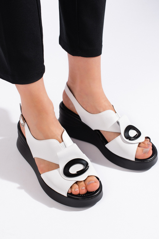 sandales de couleur blanche sandales de couleur blanche