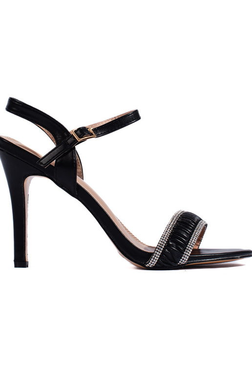 sandales noires à talon fin sandales noires à talon fin