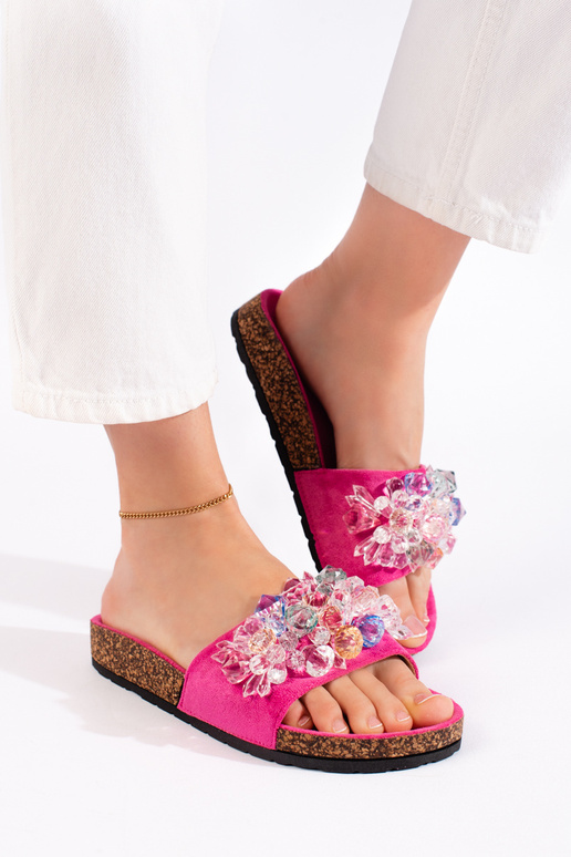 de pantoufles en daim