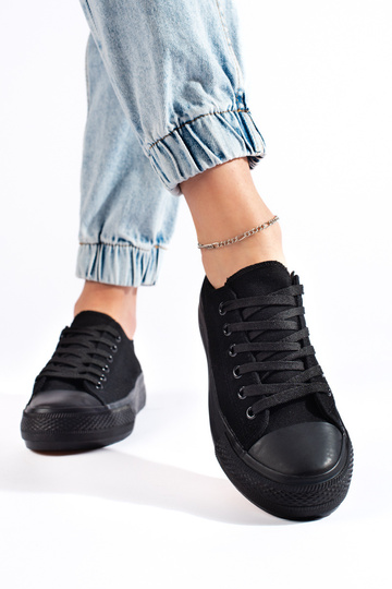 Baskets femme modèle... 2