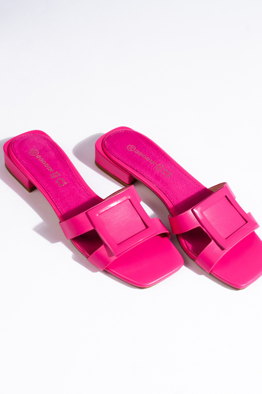 Chaussons roses modèle classique