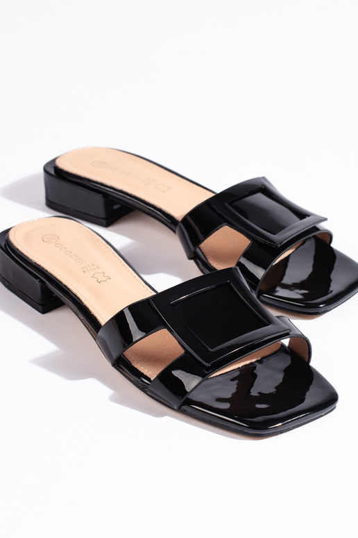 Chaussons noirs modèle classique