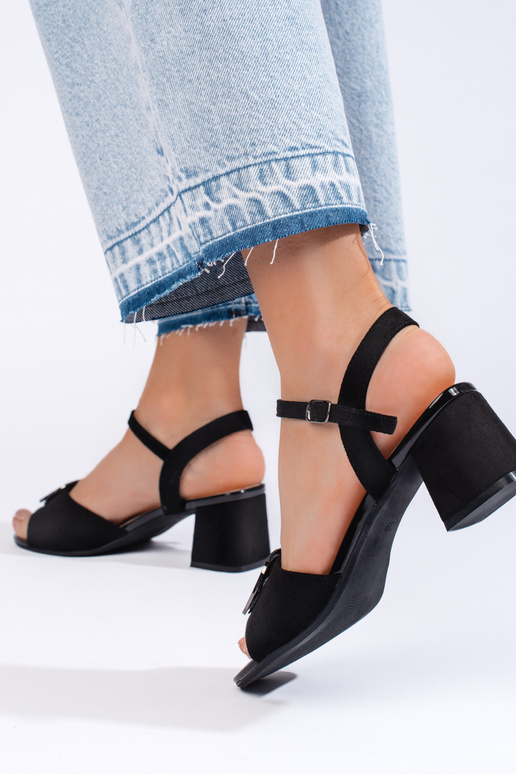 sandales à talons noires de Sergio Leone sandales à talons noires de Sergio Leone