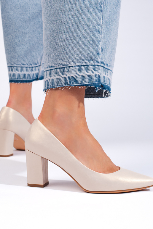 talons hauts beiges de Sergio Leone