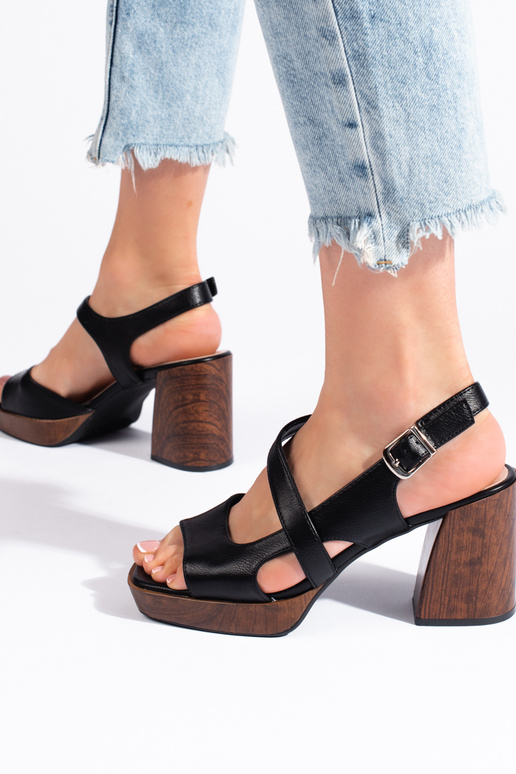 sandales noires de Sergio Leone