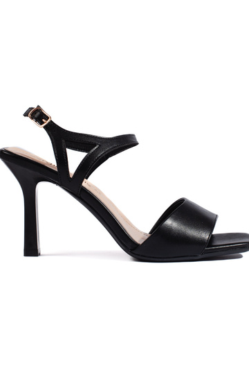 sandales noires à talon fin