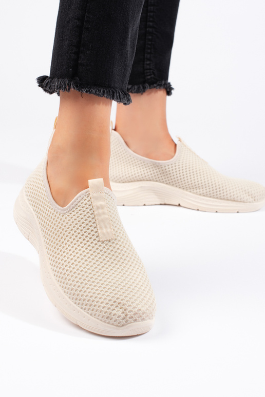 chaussures de sport beiges chaussures de sport beiges