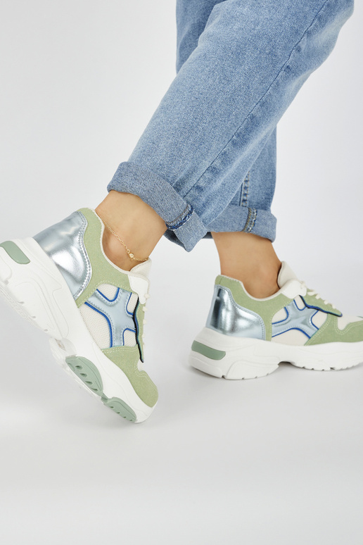 Chaussures de loisirs pour femmes de... Chaussures de loisirs pour femmes de...