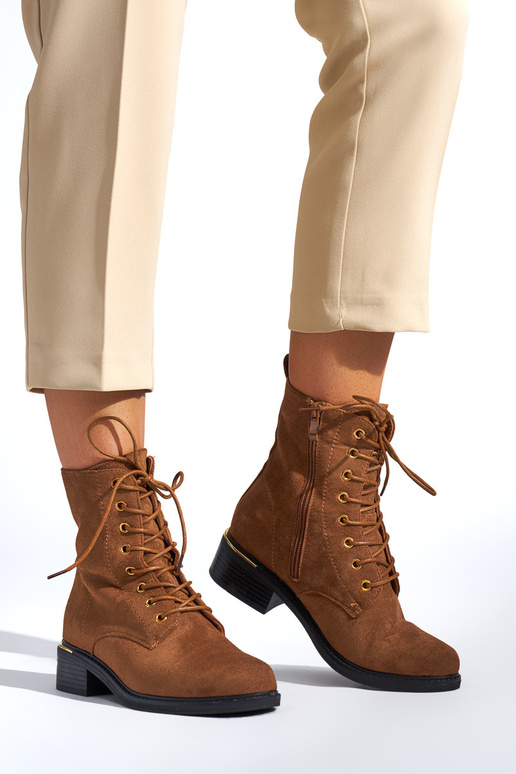 chaussures pour femmes marron lacées...