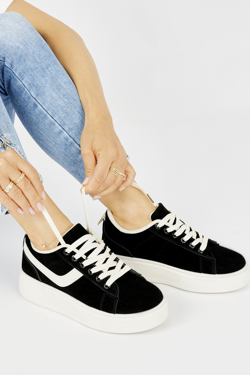 chaussures plateforme en daim noir...