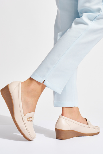 mocassins femme beiges à... 2