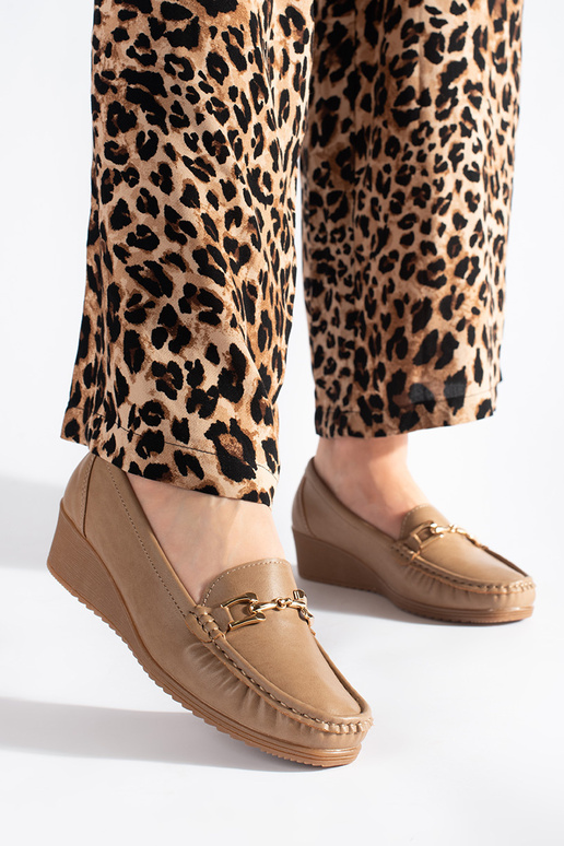 mocassins femme beiges à boucles