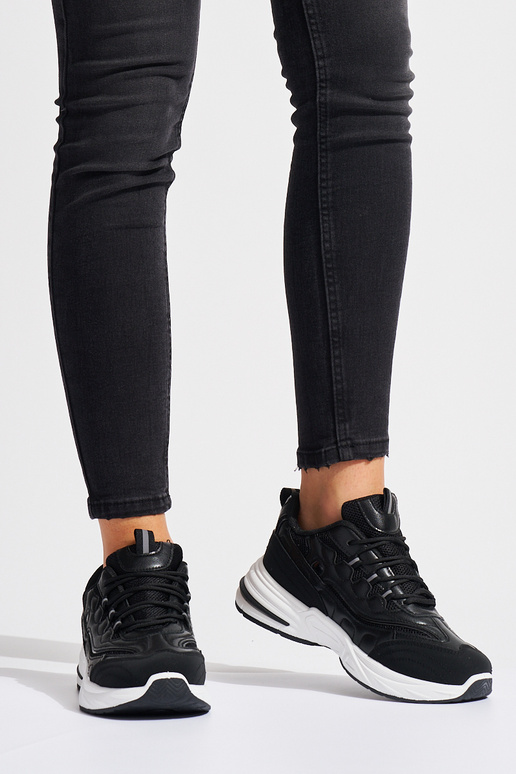 chaussures de sport noires pour... chaussures de sport noires pour...