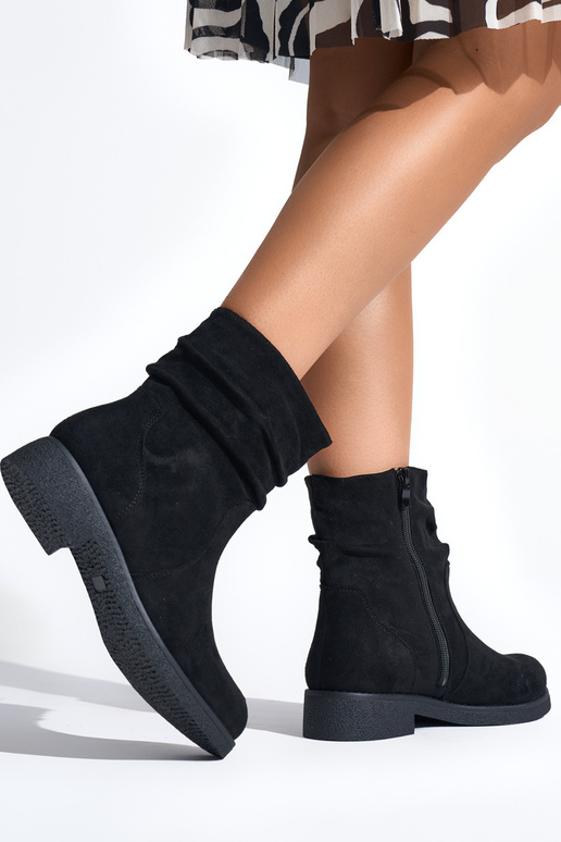 bottes style cowboy noires