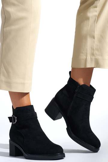 chaussures noires pour femmes 2