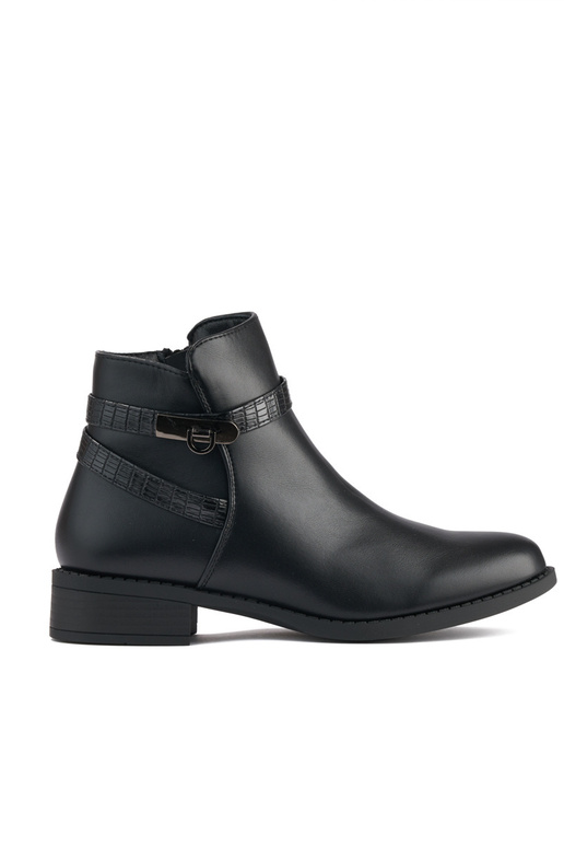 chaussures pour femmes noires sur un...