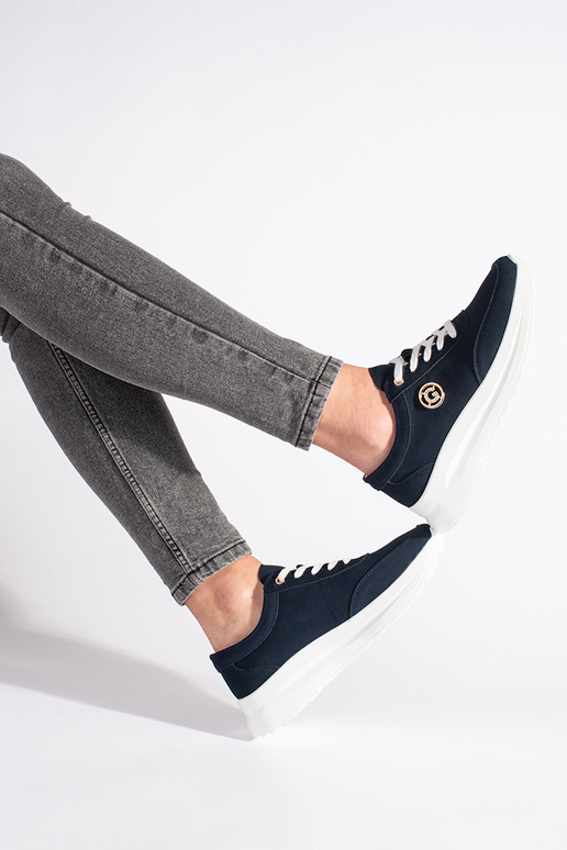 Chaussures modèle Sneakers en cuir...