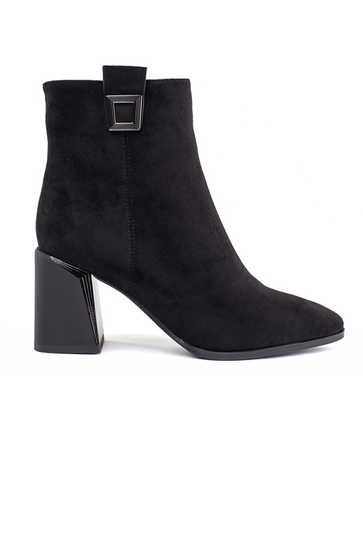 bottes en daim noires
