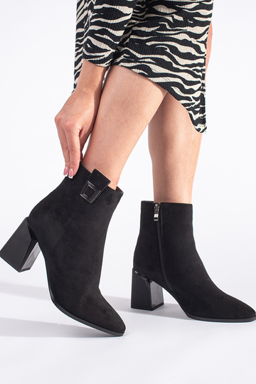 bottes en daim noires 2