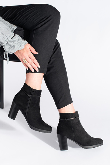 Bottes élégantes en daim... 2