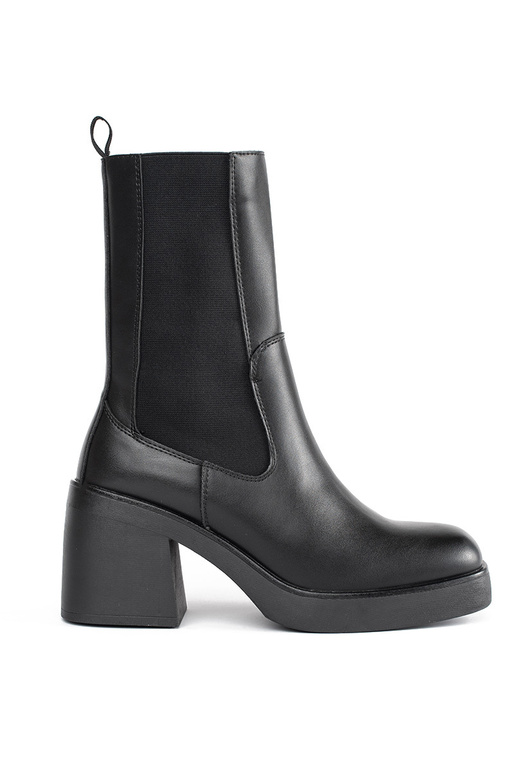 Bottines couleur noir Chelsea boots... Bottines couleur noir Chelsea boots...