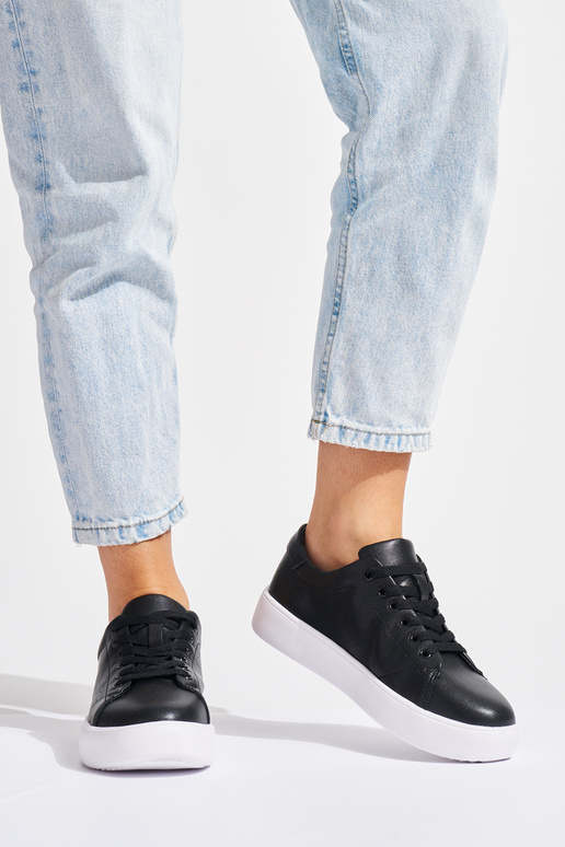 Chaussures femme à lacets en cuir noir Chaussures femme à lacets en cuir noir